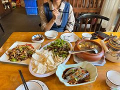 -小厨子私房菜·云南美食店