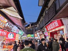 -南门头上美食街