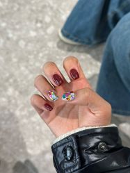 -丽心自助美甲美睫