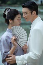 -至臻微拉婚纱摄影