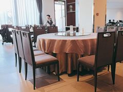 -静之湖湖畔餐厅