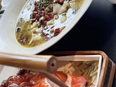 -香山湖家家宴(中山陵店)