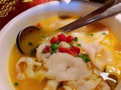 老坛酸菜鲩鱼-缪氏川菜(深圳北站缤果空间店)