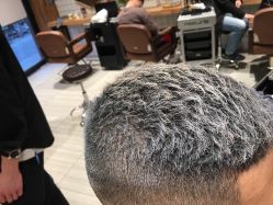 -PE SALON