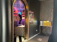 -Darling Queen·Mini·Live·House