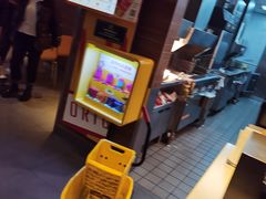 -麦当劳(哈西万达店)