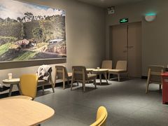 -星巴克臻选(南京金茂览秀城店)