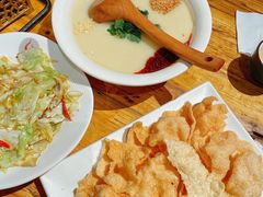 稀豆粉配豆皮-老滇山寨•云南特色菜•地方菜•民族风情歌舞表演(金碧店)