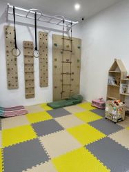 -熊小米专业儿童游泳馆