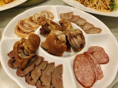 -黄家饺子东北特色菜馆(湖滨商业街店)