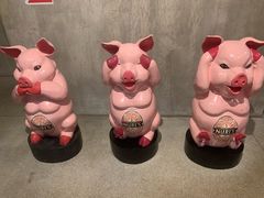 -Naughty Nuri’s Phuket