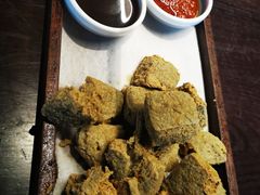 干炸臭豆腐-上名堂·鱼头好吃(体育场路店)