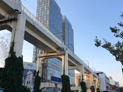 -怡妮新疆风味餐厅(东江湾路店)