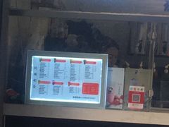 -沪上阿姨鲜果茶(世茂广场宽厚里店)
