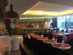 -亮马河饭店翠雅咖啡厅