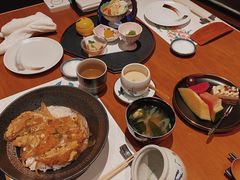 猪排饭午间定食-伟峰·枫寿司(东樾店)