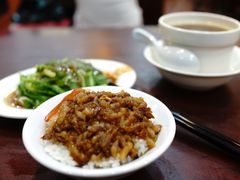 -胡须张鲁肉饭(美食文化馆店)