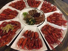-聚汇三少·龙虾·中餐厅(莫邪路新天地店)