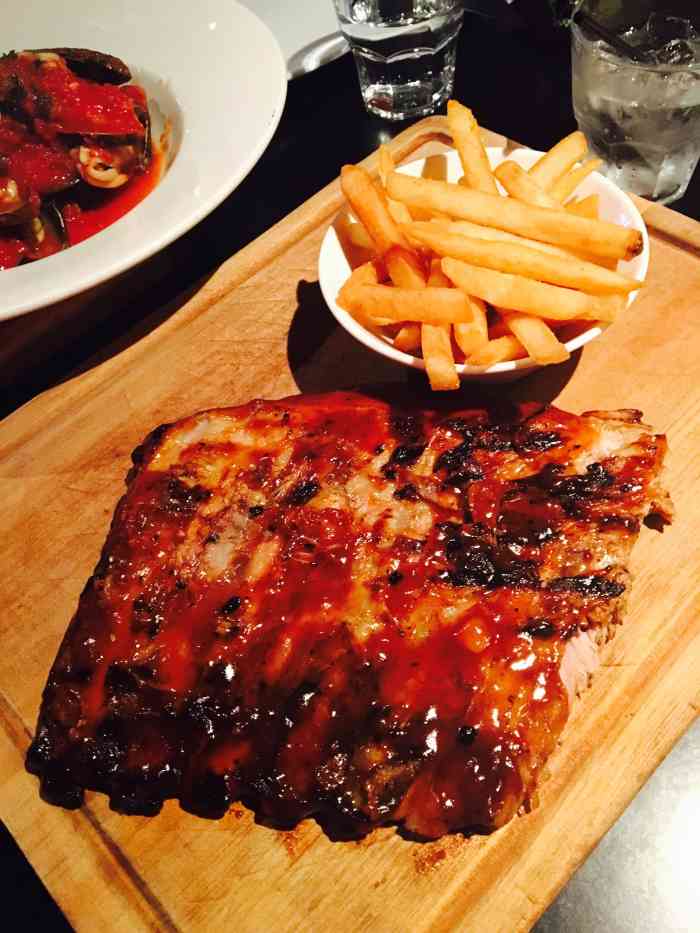 flame bar & grill(皇后镇店)-"在皇后镇逛完了就在这里吃午餐,导游