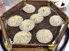 -清真老铁家灌汤包