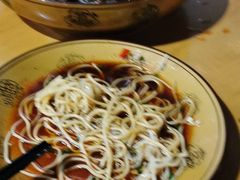 -一品红烧鸭特色川菜(三岔湖店)