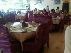 -马尔龙新疆饭店·清真(瑞景店)