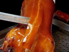 精品烤鸭-悦江(梅奔中心店)