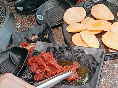 -啊美丽炭火烤肉(滑翔一店)