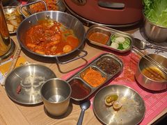 -西塔老太太泥炉烤肉(武汉摩尔城店)
