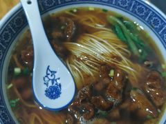 -沪西老弄堂面馆(定西路店)