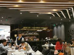 大堂-西山人家·二十年老字号农家菜(旺山店)