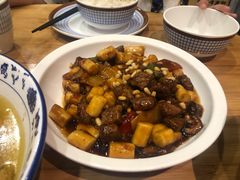 松子牛肉炒年糕-兔爸私家小厨(新北万达店)