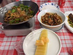 -新李记 · 口味菜馆(南郊公园店)