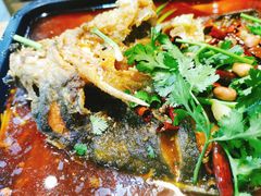 -老东镇啤酒屋海鲜加工·蒸汽海鲜·海鲜烧烤(台东店)