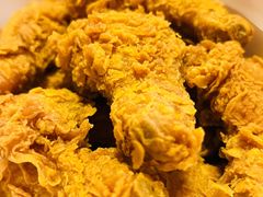 -BHC炸鸡(明洞总店)