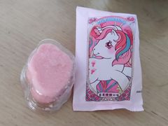 草莓云朵芝士-好利来(东直门银座店)