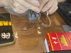 -鑫羽黄金首饰奢侈品回收鉴定