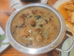 小鸡炖蘑菇-圣夜东北菜烧烤·夜宵(胥江路店)