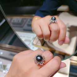 -GiO挚澳珠宝(侨福芳草地店)