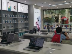 -荣耀授权专卖店(黄浦浙江中路店)
