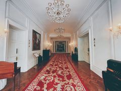 -南京双门楼宾馆(盐仓桥地铁站阅江楼店)