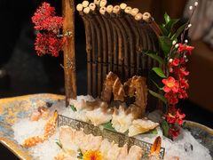 -蟹犇前•帝王蟹雪蟹(陆家嘴店)