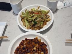 -峨嵋小镇(远洋城店)