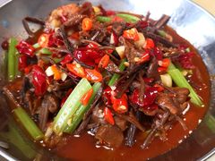 -独一佳老胡湘菜馆(矿山路店)