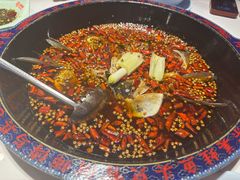 -何师傅美蛙鱼头(汉街店)