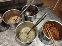 -清真吴记门钉肉饼·喜多利