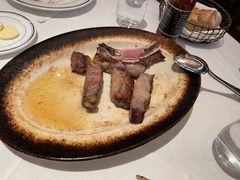 -Wolfgang’s Steakhouse 沃夫冈牛排馆(上海白玉兰广场店)