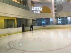 -冠军冰场CHAMPION RINK(百联又一城店)