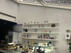 门面-UNI UNI(环亚凯瑟琳店)