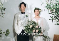 -雪中彩影婚纱摄影·微光艺术中心